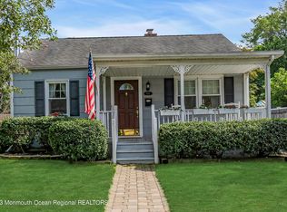 936 Park Pl, Red Bank, NJ 07701