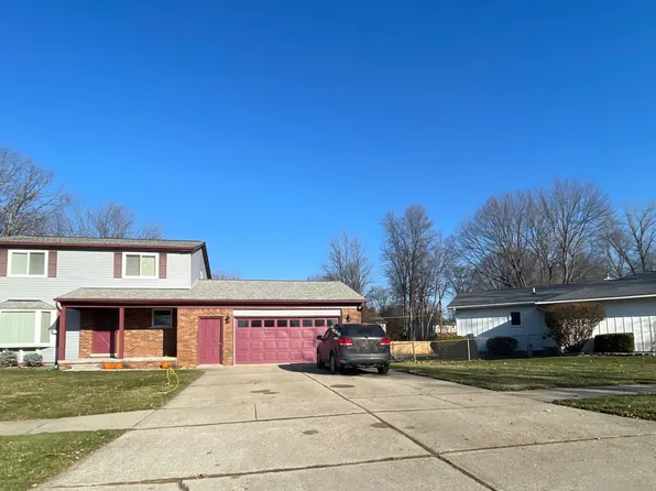 320 5th St, Marysville, MI 48040
