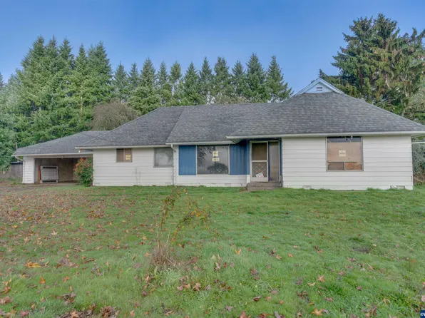 5325 Brooklake Rd NE, Salem, OR 97305