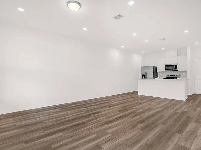 11312 Blue Bay Dr — Photo 4