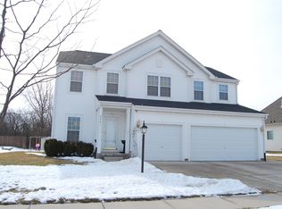 9921 W Dean Rd, Milwaukee, WI 53224