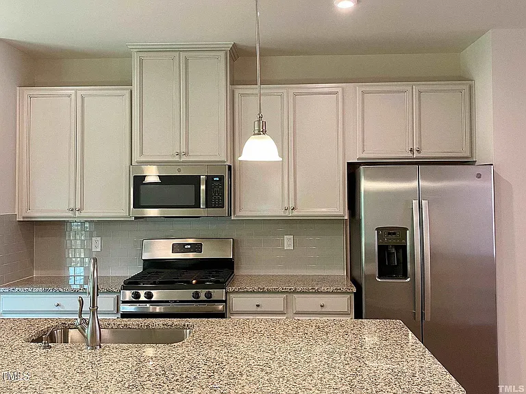 6627 Pathfinder Way — Photo 4