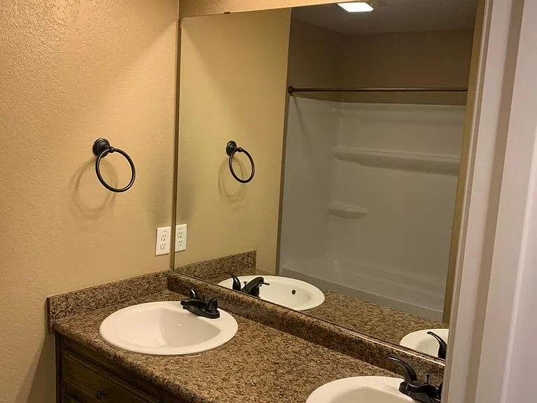 2471 Pleasant Willow Dr — Photo 5