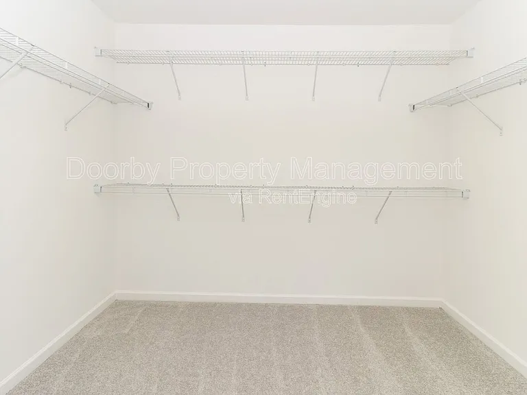 105 Saddlebred Way — Photo 18