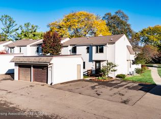 1426 Roxburgh Ave, East Lansing, MI