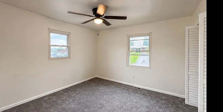 301 E Augusta Ave #303 — Photo 6