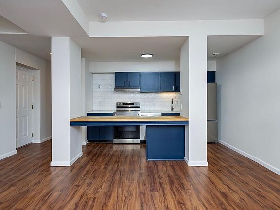 2nd image of 5335 Savoy Ct #2