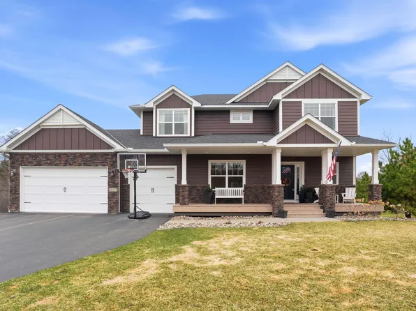 1860 White Pine Ct, Stillwater, MN 55082