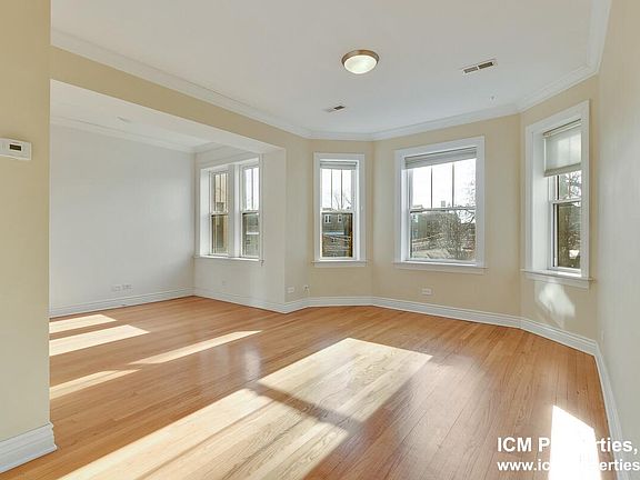 4th image of 4839 N Hermitage Ave #2