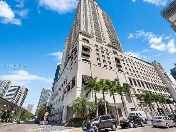 999 SW 1st Ave, Miami, FL