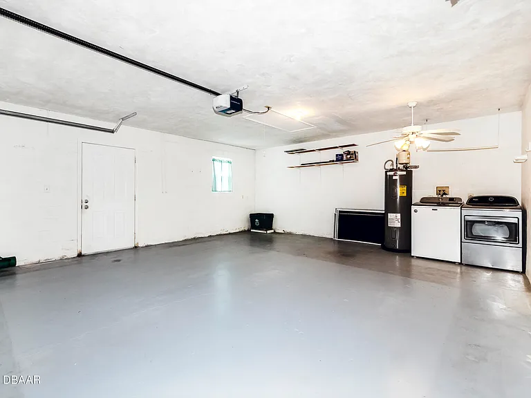 145 Riverwalk Ct — Photo 31