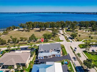 1953 Beach Pkwy APT 201, Cape Coral, FL 33904