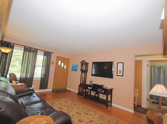 2nd image of 3806 Liberty Blvd