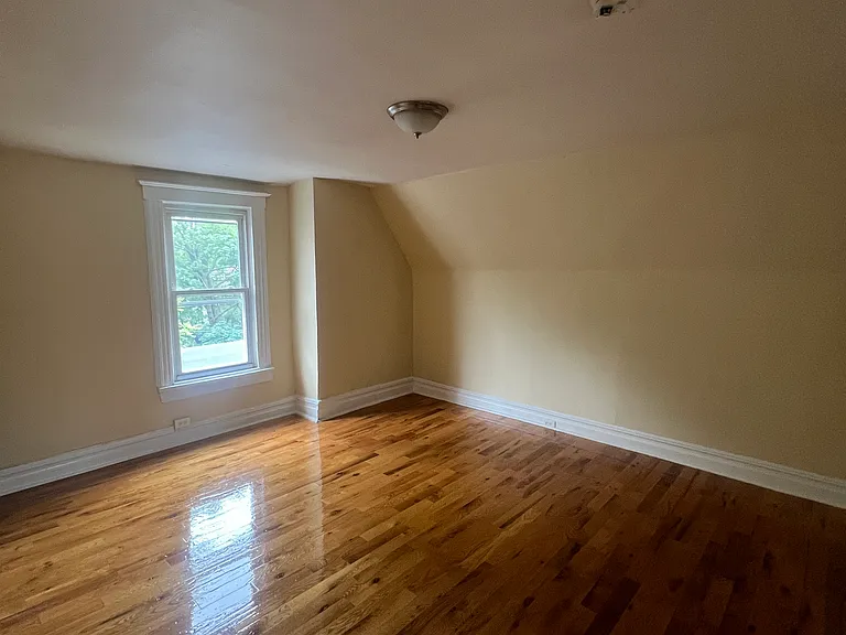 18 Cambridge St #2 — Photo 9