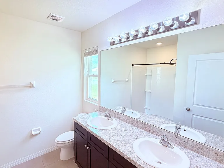 9803 Pepper Tree Pl — Photo 8