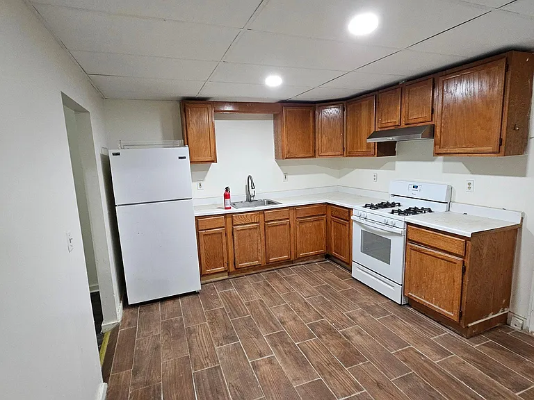 104 Main St #3S — Photo 8