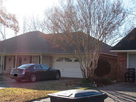 2nd image of 576 Northpark Ct
