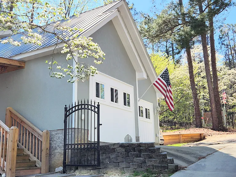 FRONT OF HOUSE