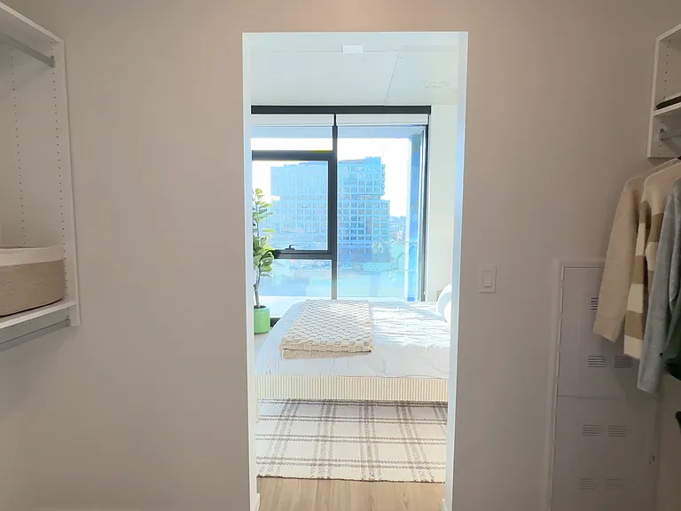 Primary Suite - West Facing