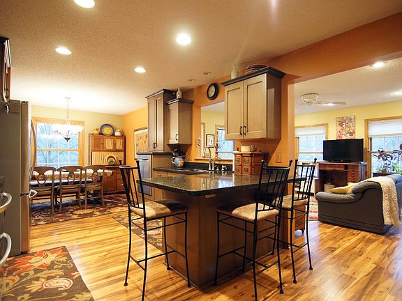 5th image of 12581 Driftwood Ct