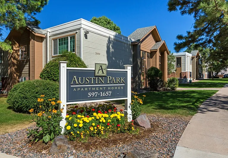 Austin Park — Photo 29