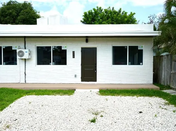 315 Swain Blvd, Greenacres, FL 33463