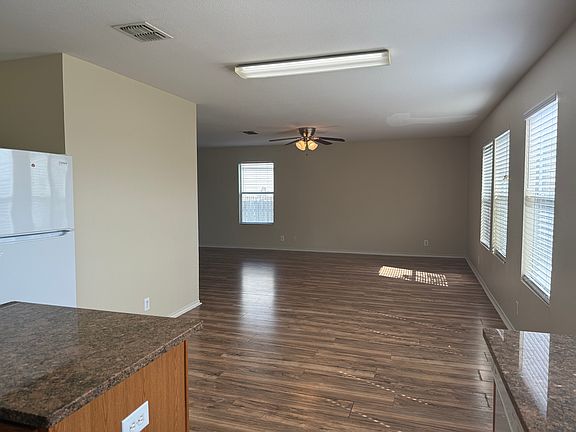 5th image of 13231 Hopkins Glade
