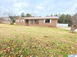 189 Mountain Heights Rdg, Scottsboro, AL 35769