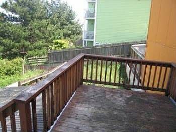 4th image of 1029 Schwerin St
