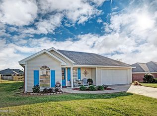 608 Shadowridge Dr, Brandon, MS 39047