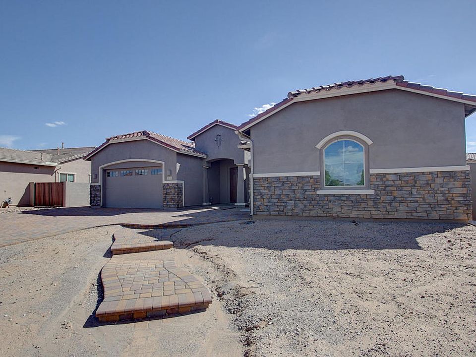 1st image of 3535 E Lantana Dr