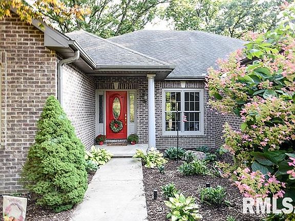 2nd image of 10118 W Lamplighter Ln