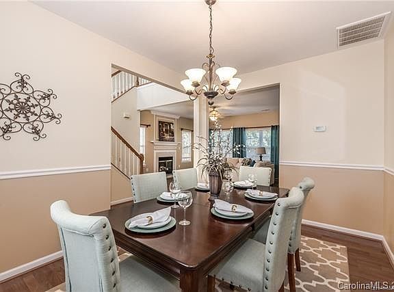 3rd image of 9606 Constitution Hall Dr