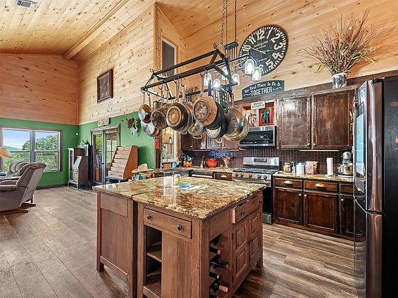 5th image of 1850 W Ranch Road 337