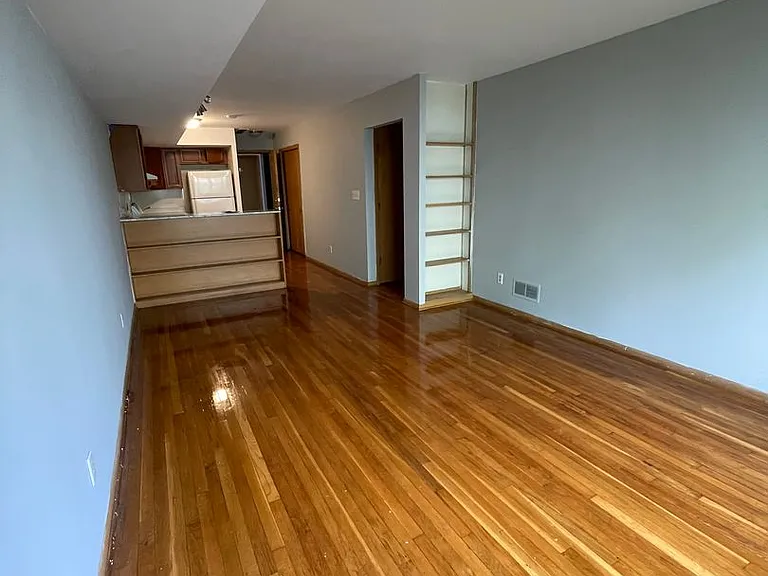 70 W Northwood Ave — Photo 25