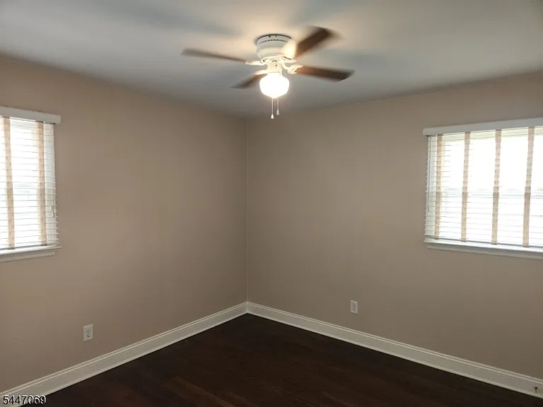 112 Brentwood Rd — Photo 10