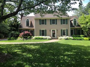 37 Devonshire Ln, Mendham, NJ 07945
