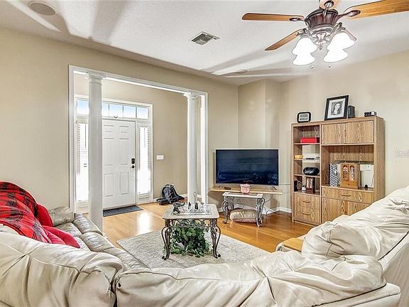 3rd image of 22403 Panther Run Ct