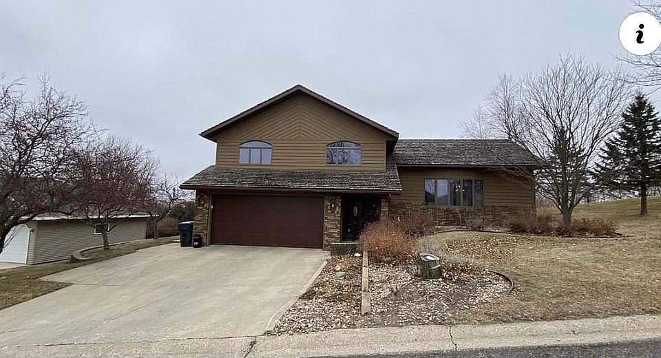 1st image of 721 Valley View Ave