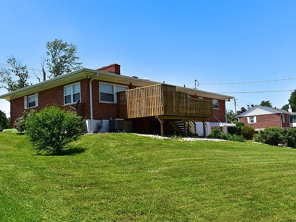 2nd image of 82 Dudley Rd