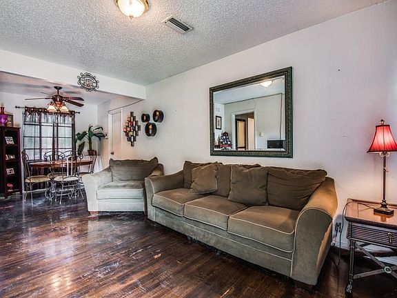 3rd image of 1034 Indian Hills Dr