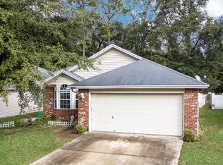 6821 Morse Oaks Dr, Jacksonville, FL 32244