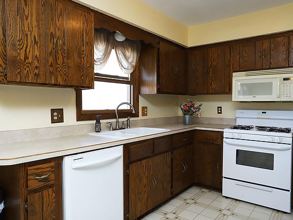 3rd image of 1730 N 18th Ave