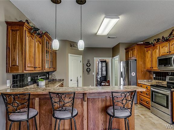 4th image of 12547 Willow View Cir