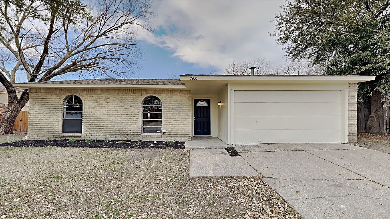 7200 Stonewall Rd, Forest Hill, TX 76140 Zillow