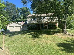 8904 Royal Ridge Ln, Laurel, MD 20708