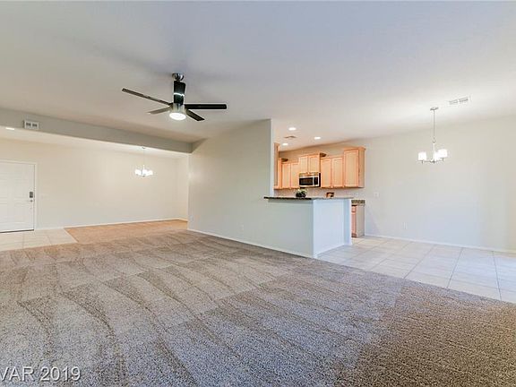 4th image of 6101 Fox Creek Ave