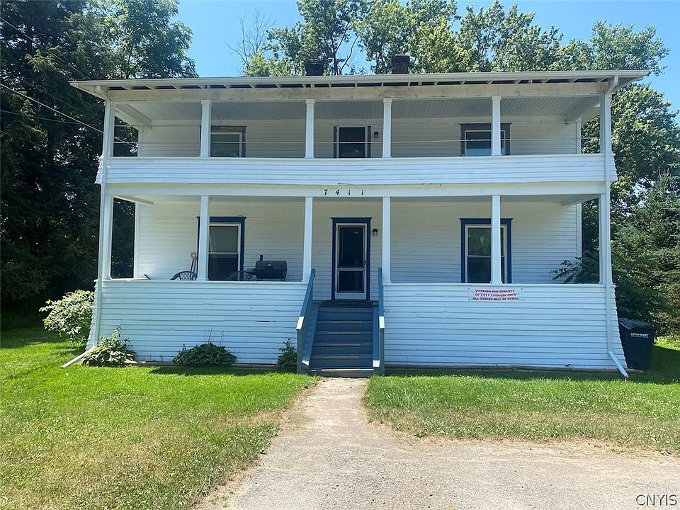 1st image of 7411 Leonard Ave