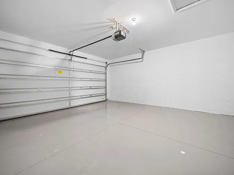4177 Bloomfield St — Photo 20