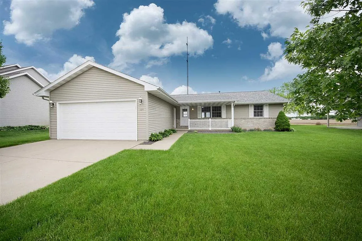 124 Heatherview Dr photo 1